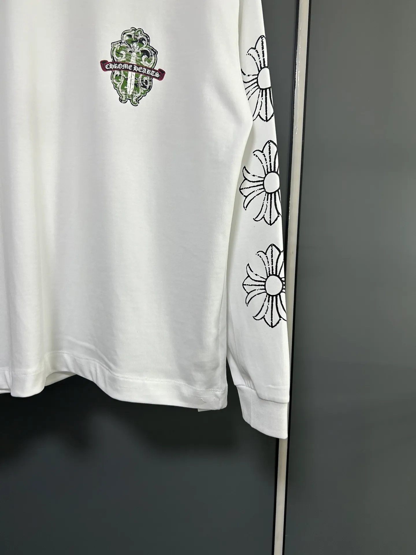 P230 2026 new (exclusive) Chrome Hearts autumn and winter limited edition heavyweight high-weight long-sleeved T-shirt, customized Dreamweaver Yayun ribbed cotton designer concept style Fabric: Heavy 380g Size: S M L XL Color: White